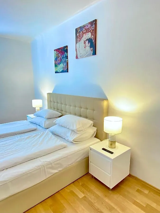 Pelikan Apartments Vienna