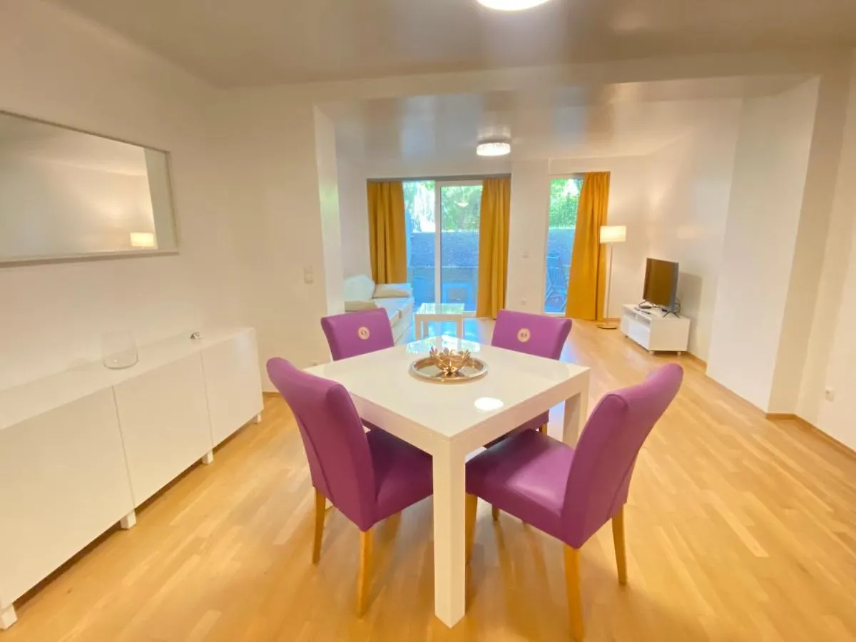 Pelikan Apartments Vienna Austria