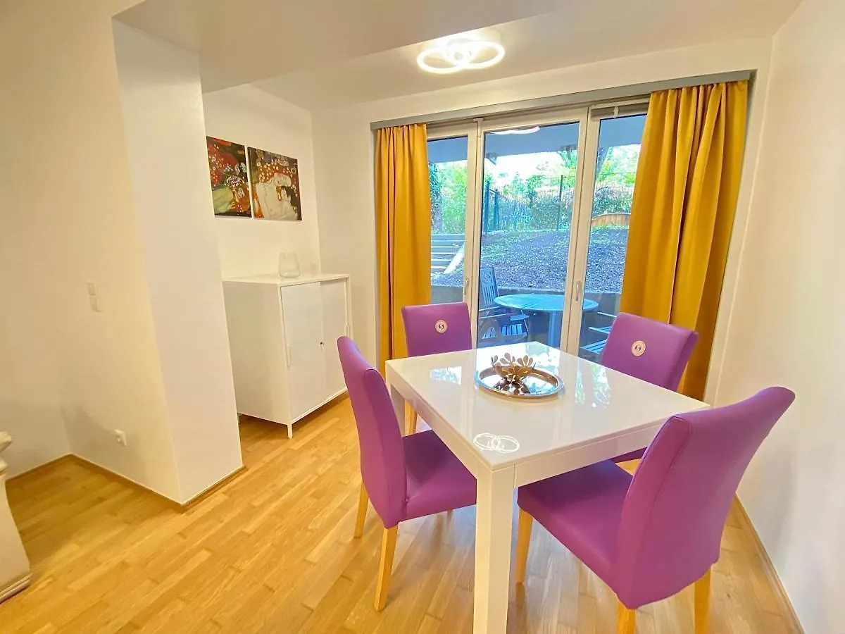 Pelikan Apartments Vienna