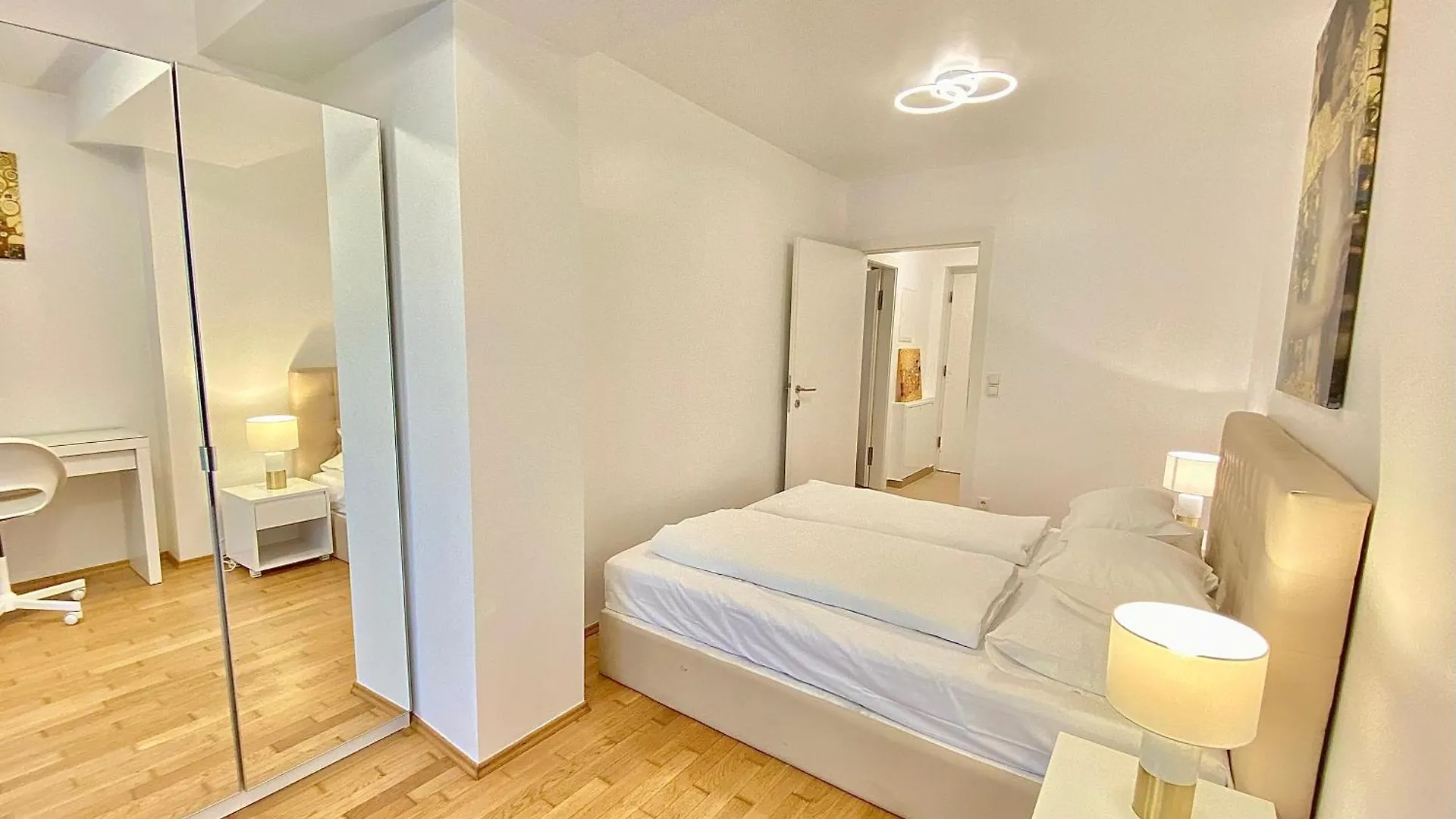 Pelikan Apartments Vienna