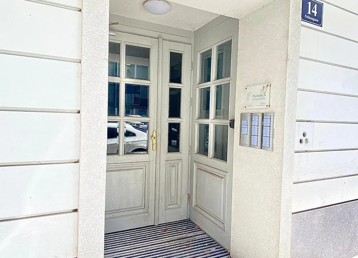 Pelikan Apartments Vienna