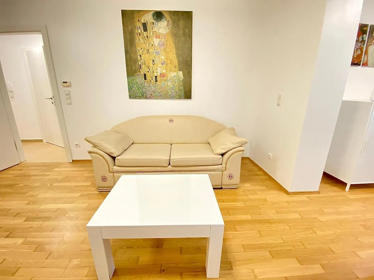 Pelikan Apartments Vienna Austria